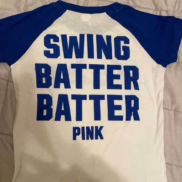 Victoria’s Secret Pink Graphic T shirt - Picture 2 of 3